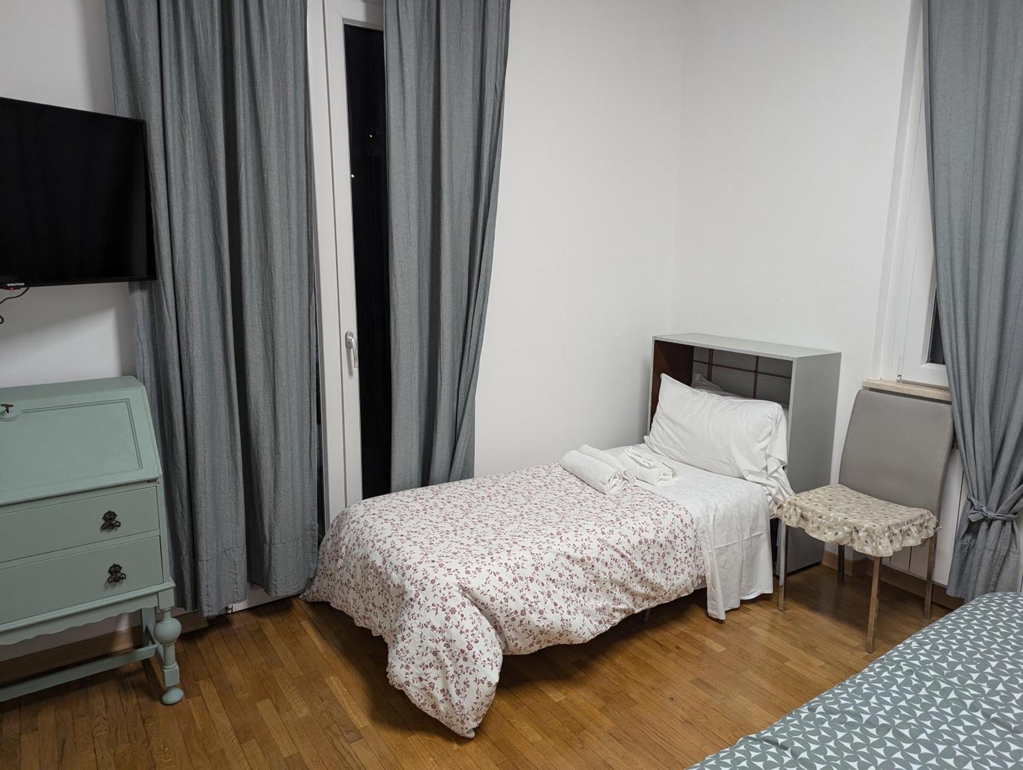 Galteri Housing 1 Terrazzo Privato Con Vista Lägenhet Perugia Exteriör bild