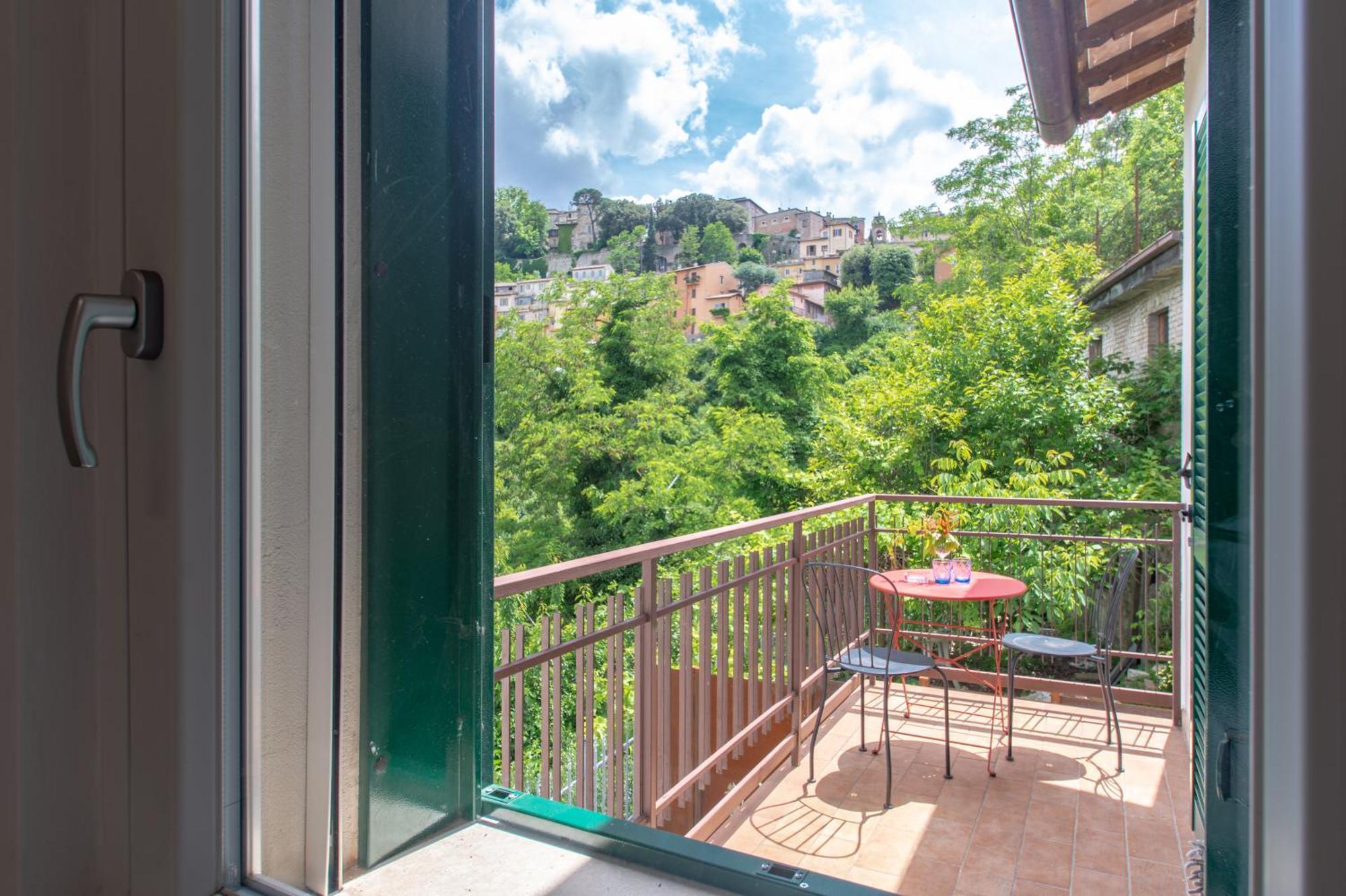 Galteri Housing 1 Terrazzo Privato Con Vista Lägenhet Perugia Exteriör bild