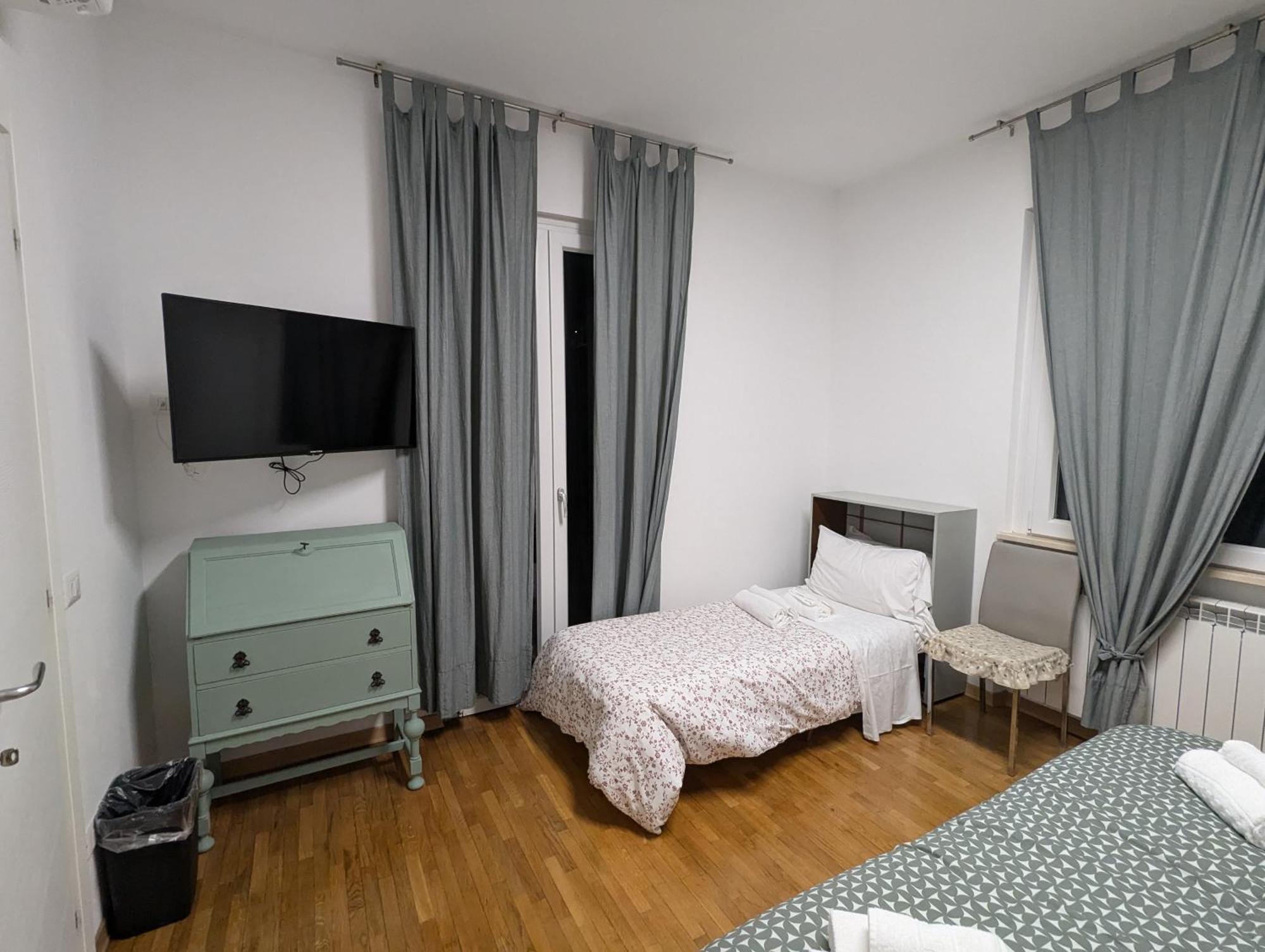 Galteri Housing 1 Terrazzo Privato Con Vista Lägenhet Perugia Exteriör bild