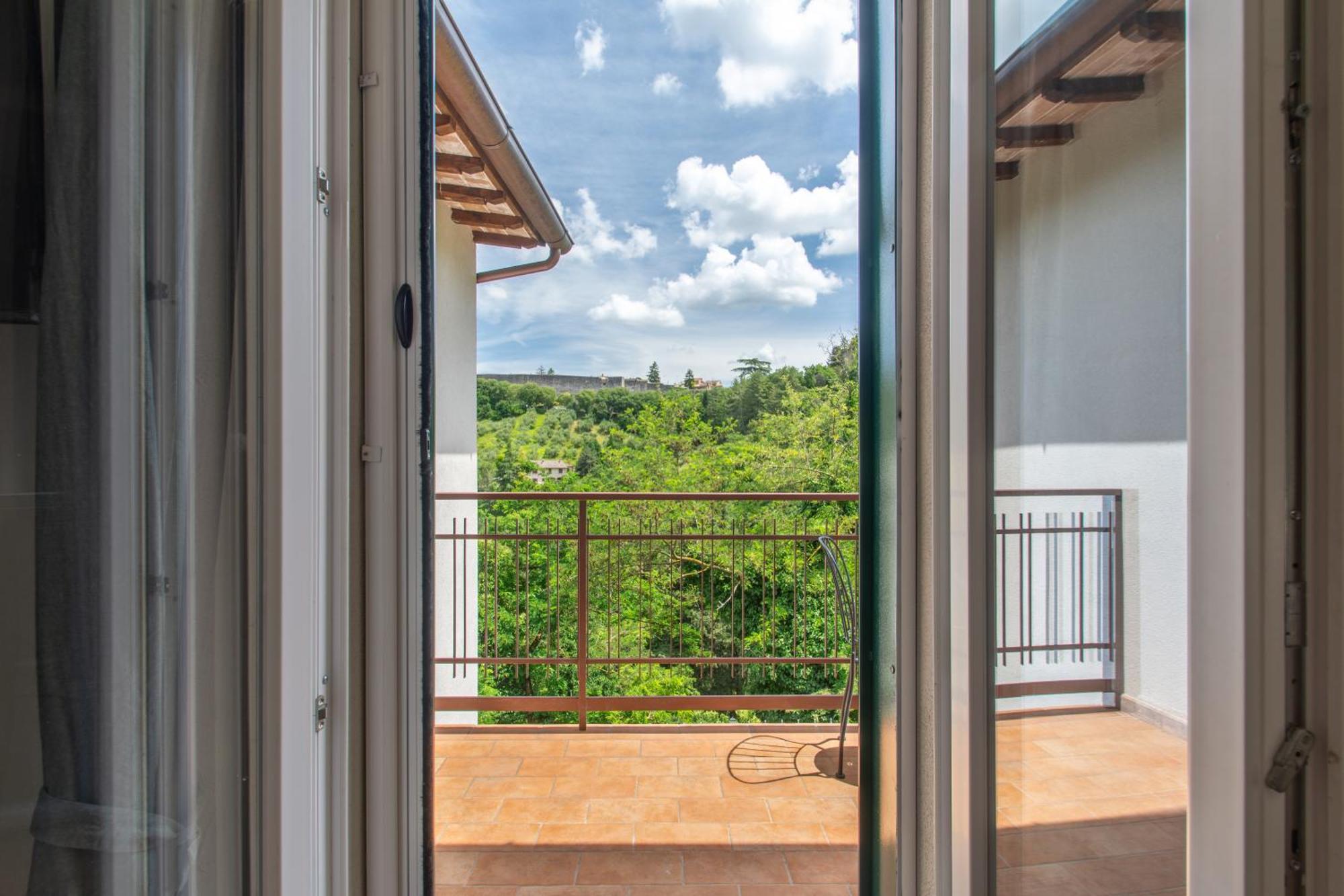 Galteri Housing 1 Terrazzo Privato Con Vista Lägenhet Perugia Exteriör bild